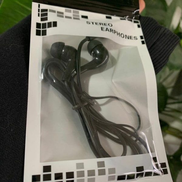 AURICULAR STEREO EARHONES COLOR NEGRO