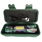 LINTERNA MINI RECARGABLE CAMUFLADA DE COLORES EN ESTUCHE VERDE - Imagen 3