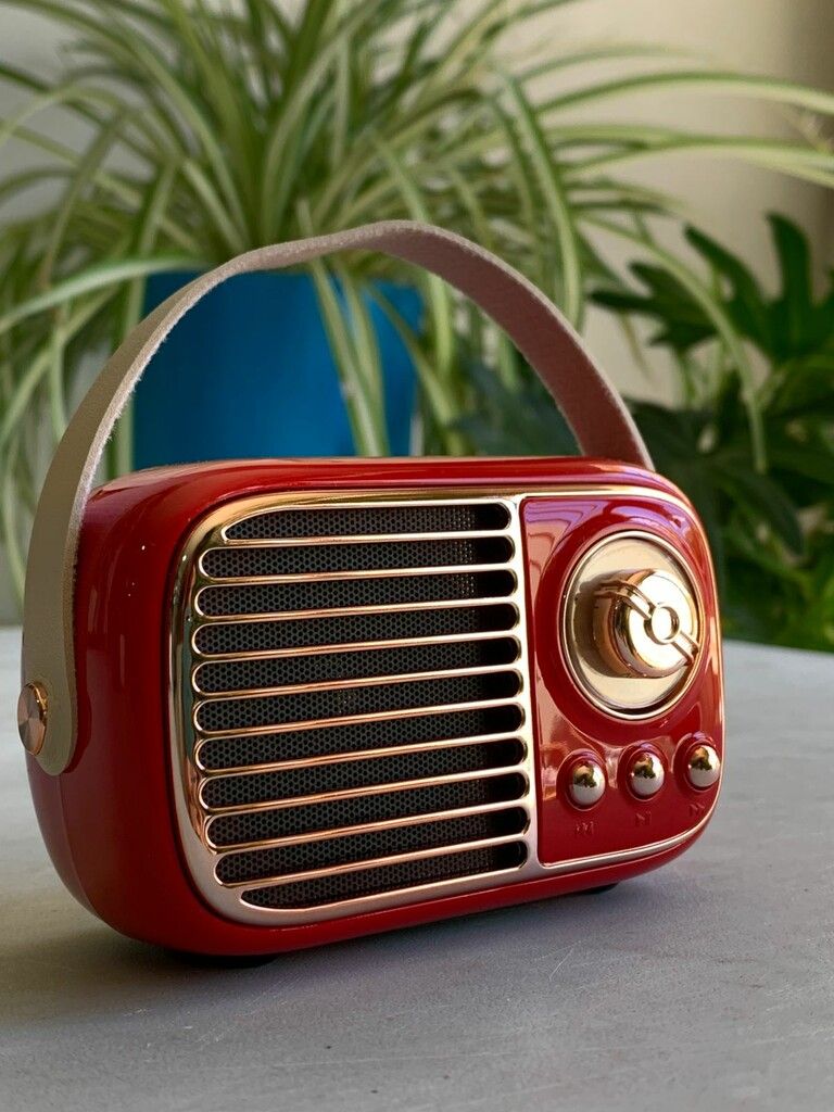 RADIO VINTAGE BT/FM/MP3 RECARGABLE ROJA RADIO VINTAGE BT/FM/MP3 RECARGABLE ROJA - Imagen 1