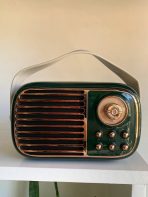 RADIO VINTAGE KARAOKE (VERDE MILITAR) - Imagen 2